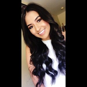 Meet your Posher, Fatima